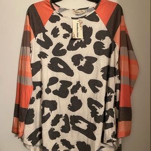 Women’s top brand new with tags
